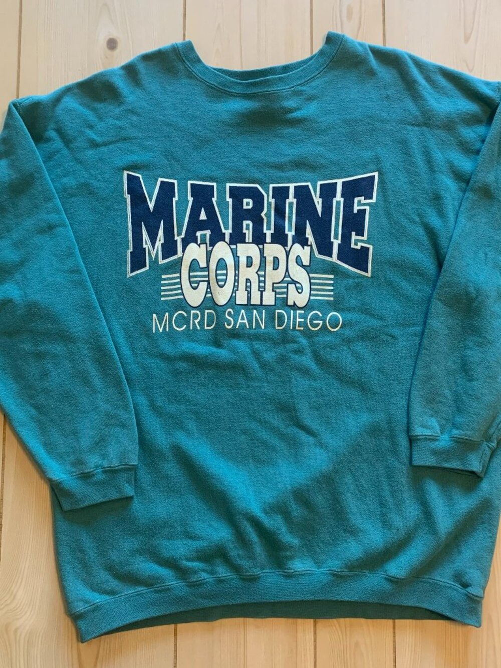 Vintage 90s Marine Corps Recruit Depot MCRD San Diego California Sweatshirt XL